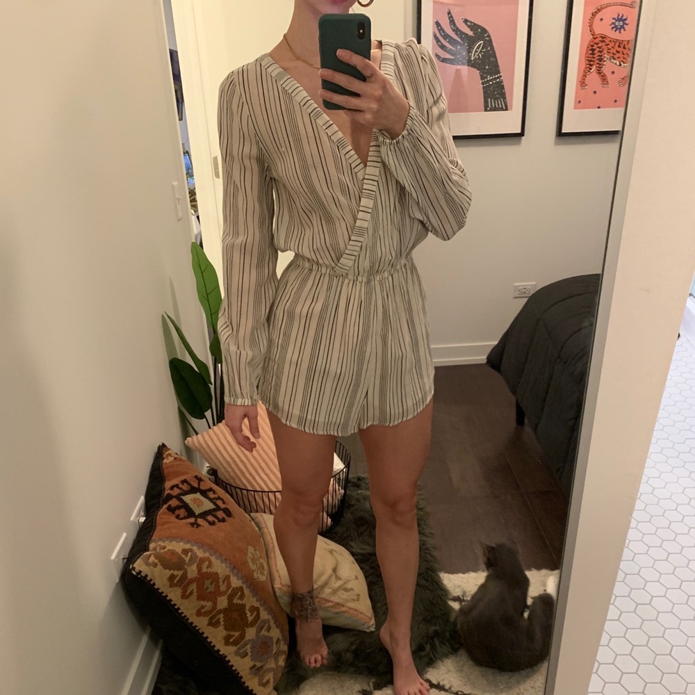 Striped romper - Picture 2 of 4